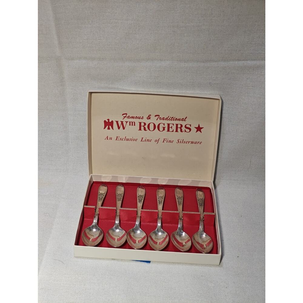 Wm. Rogers Silverplate Collectible Vintage Spoons Set of 6 with Original Box